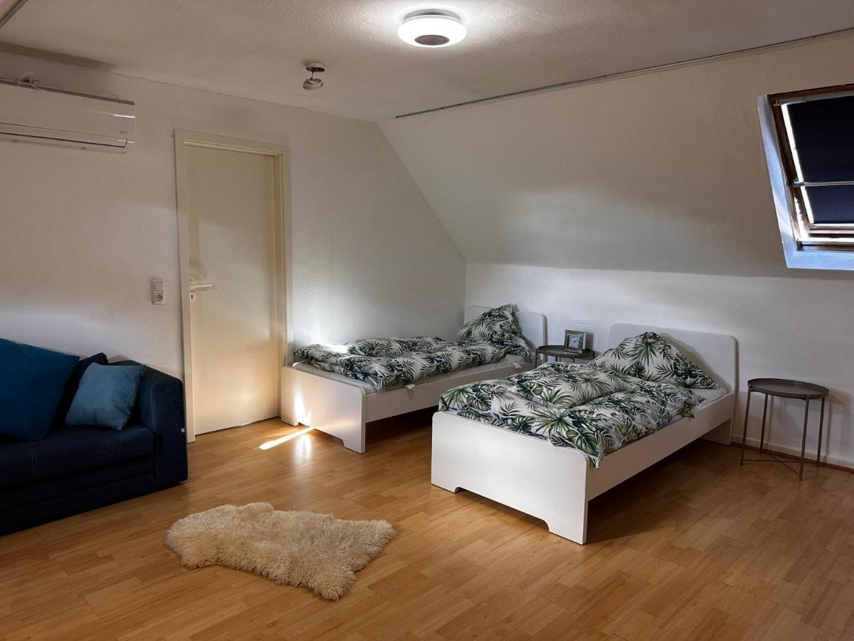 A&V Apartments Gemuetliche Rheinblick Wohnung Apt Daisy Duisburgo Esterno foto