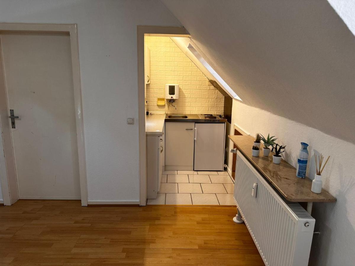 A&V Apartments Gemuetliche Rheinblick Wohnung Apt Daisy Duisburgo Esterno foto